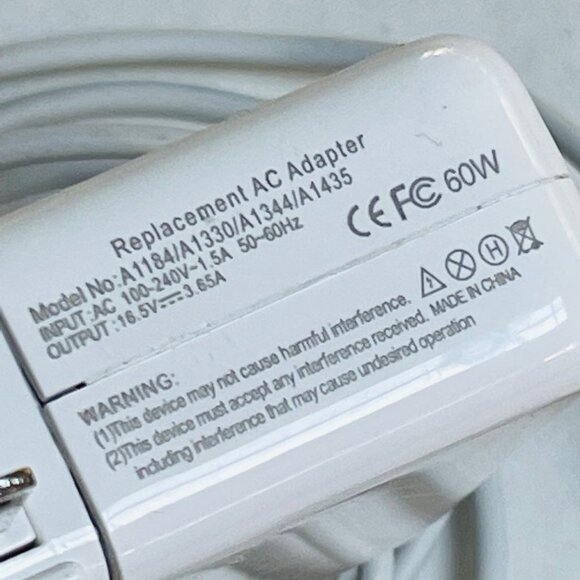 Replacement AC Adapter Model A1184 A1330 A1344 A1435 - Picture 2 of 4